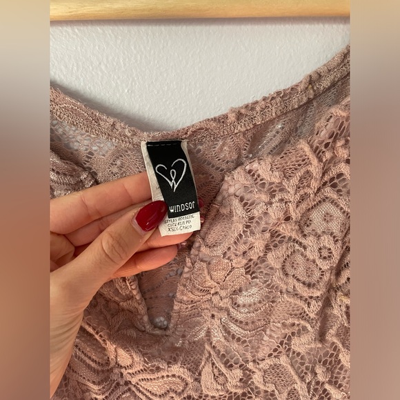 Dusty Pink Rose Windsor Dress - Picture 2 of 7